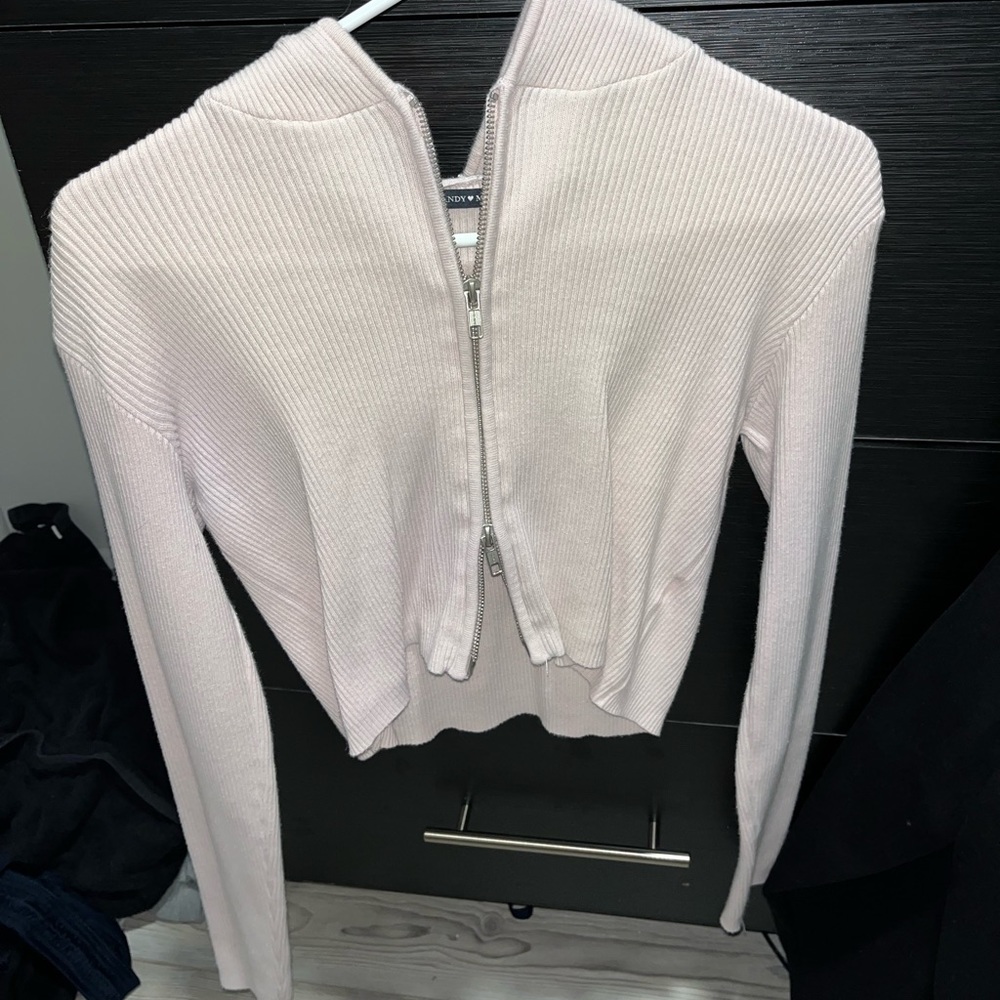 COPY - BRANDY MELVILLE SWEATER
